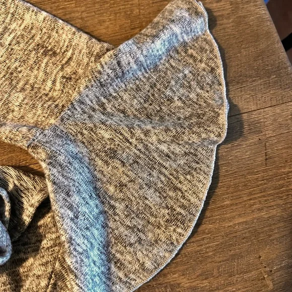 Cardigan - Picture 2 of 2